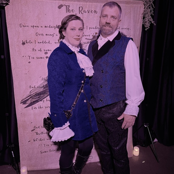 Meet your Posher, Mandi - Picture 5 of 6